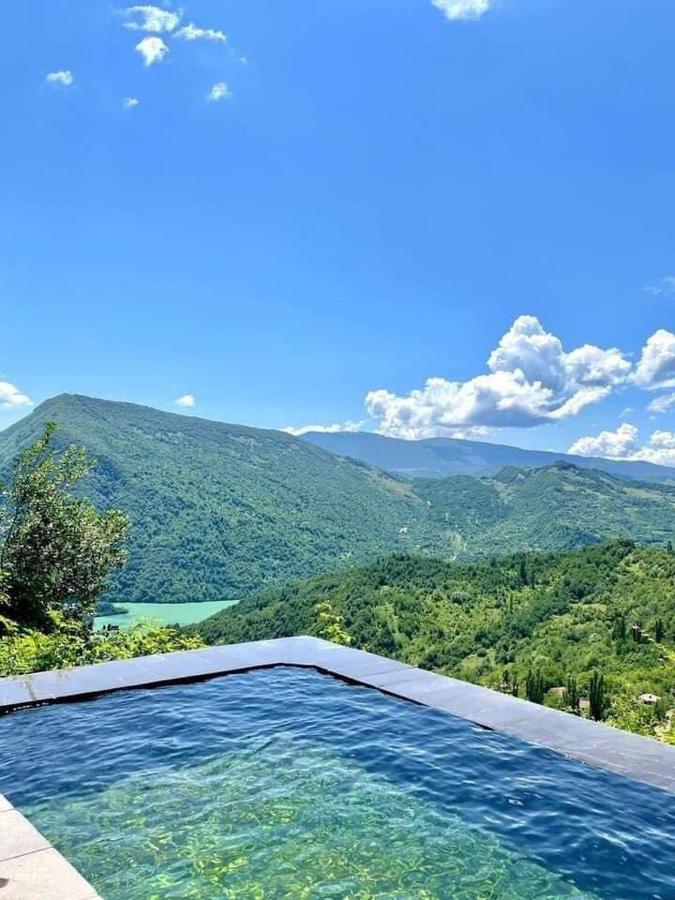 Guest House Lailashi Surmushi Exterior foto